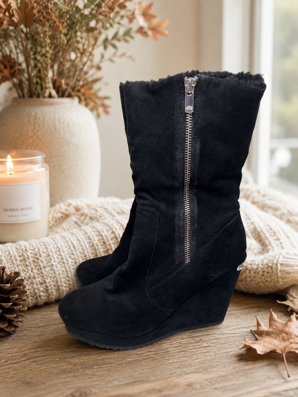 Juicy Couture Fold-Over Wedge Kasia Boots Ingot Micah Zamino Jenner 7.5 Black